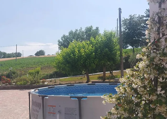 Straccialena Bed & Breakfast Colcerasa